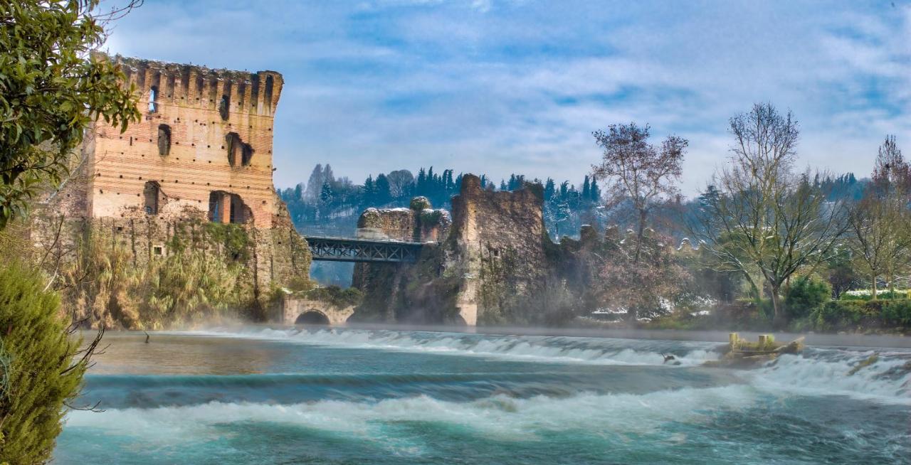 Il Borghetto Vacanze Nei Mulini Valeggio sul Mincio Eksteriør billede