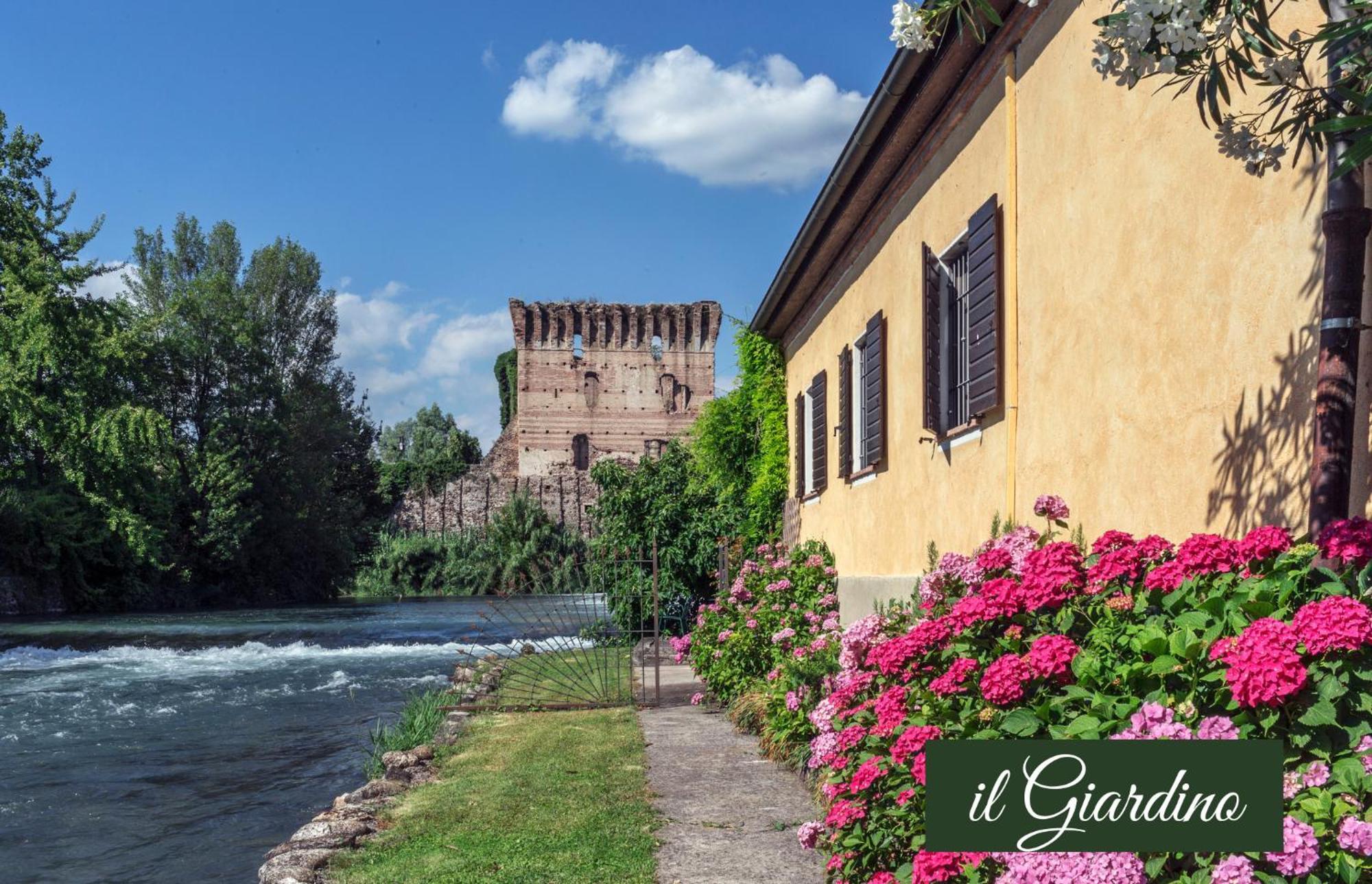 Il Borghetto Vacanze Nei Mulini Valeggio sul Mincio Værelse billede
